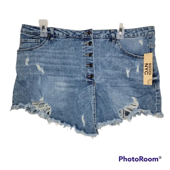 MADDEN NYC Juniors Plus Super High Rise Denim Skort - Picture 3 of 9
